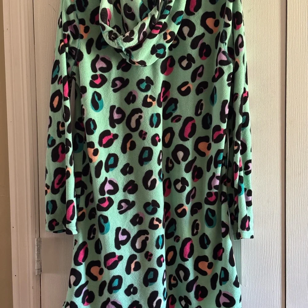 Joe Boxer Mint Leopard Print Robe - Picture 2 of 2